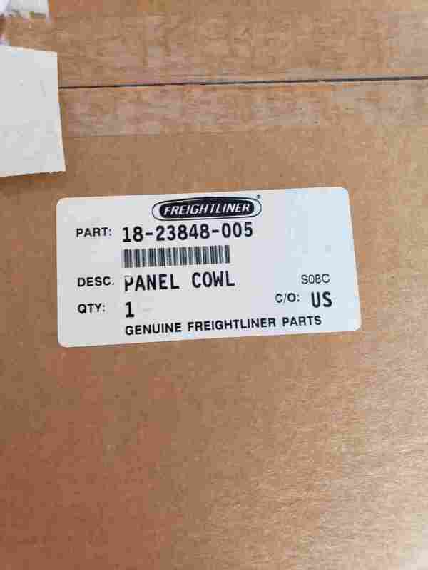 Freightliner 18-23848-005 Panel Cowl Side Right Hand Side - Click Image to Close