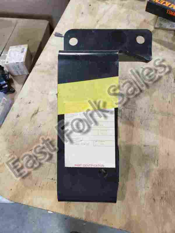 Freightliner A21-27247-001 Bracket Hood BMPR MTG Right Hand - Click Image to Close